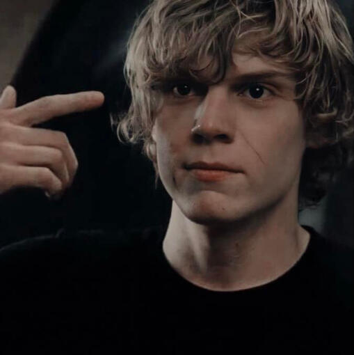 Tate Langdon โ Murder House